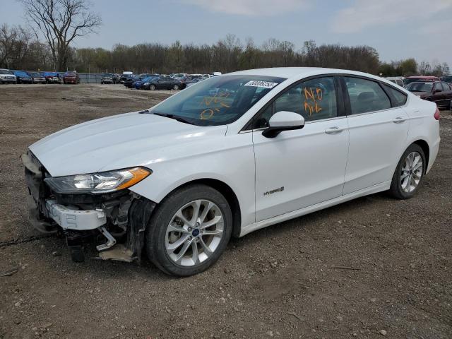 FORD FUSION SE 2019 with VIN 3FA6P0LU0KR253803 - Photo from auction
