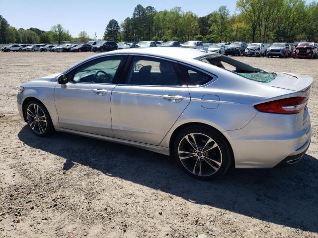 Photo 2 from auction – 2019 FORD FUSION TIT with VIN 3FA6P0D96KR116598