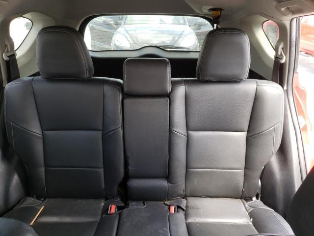 Photo 10 from auction – 2016 TOYOTA RAV4 XLE with VIN JTMWFREV8GJ092836