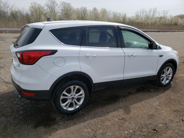 Photo 3 from auction – 2019 FORD ESCAPE SE with VIN 1FMCU0GD7KUA14821