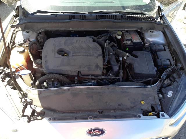 Photo 11 from auction – 2016 FORD FUSION SE with VIN 3FA6P0HDXGR305454