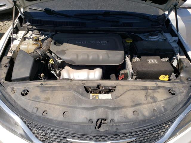 Photo 11 from auction – 2015 CHRYSLER 200 LIMITE with VIN 1C3CCCAB4FN563896