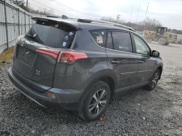 Photo 3 from auction – 2017 TOYOTA RAV4 XLE with VIN JTMRFREVXHJ166675