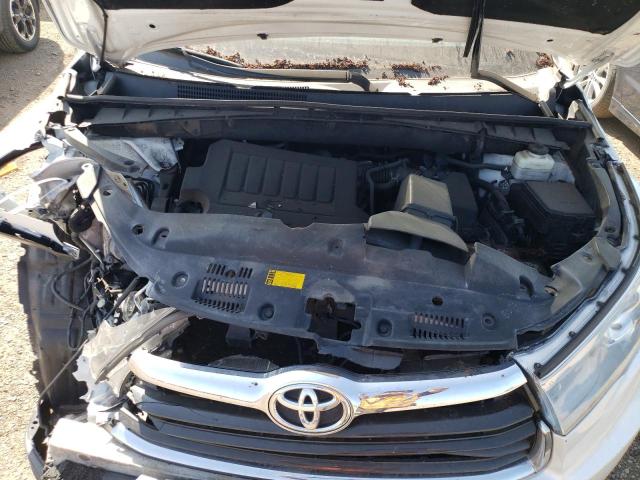 Photo 12 from auction – 2016 TOYOTA HIGHLANDER with VIN 5TDDKRFH3GS240082