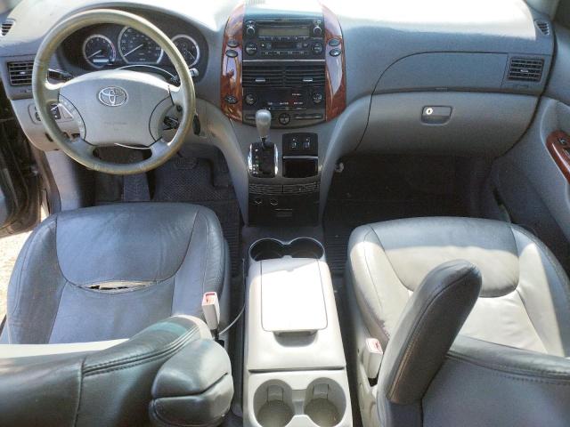 Photo 8 from auction – 2004 TOYOTA SIENNA XLE with VIN 5TDBA22C44S004788