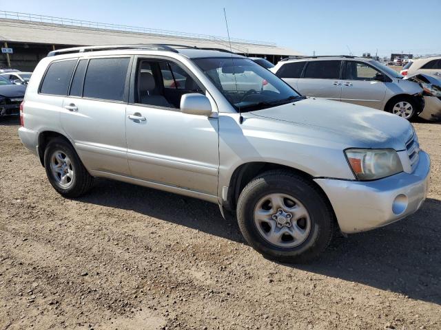 Photo 4 from auction – 2004 TOYOTA HIGHLANDER with VIN JTEGD21A540095646