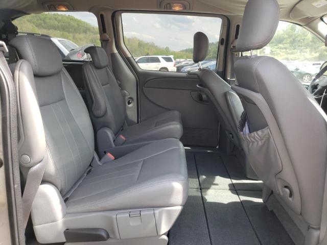Photo 11 from auction – 2006 CHRYSLER TOWN & COU with VIN 2A4GP54L66R796807