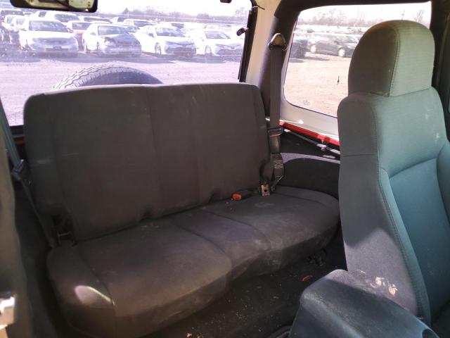 Photo 10 from auction – 2004 JEEP WRANGLER X with VIN 1J4FA39S14P721481