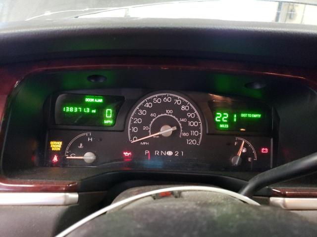 Photo 9 from auction – 2003 LINCOLN TOWN CAR E with VIN 1LNHM81W53Y641445
