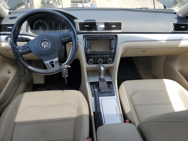 Photo 8 from auction – 2012 VOLKSWAGEN PASSAT SE with VIN 1VWBP7A33CC051546