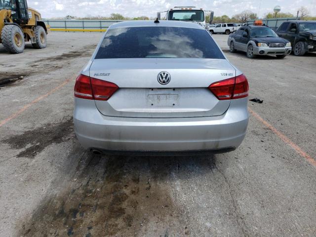 Photo 6 from auction – 2013 VOLKSWAGEN PASSAT SE with VIN 1VWBN7A35DC149338