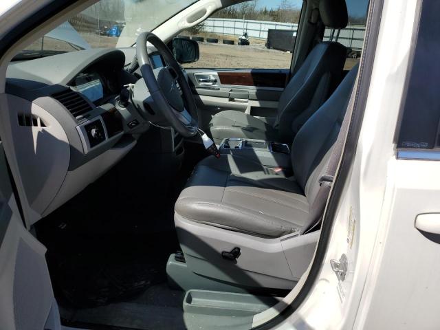 Photo 7 from auction – 2010 CHRYSLER TOWN & COU with VIN 2A4RR5D19AR206688