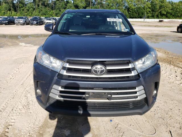 Photo 5 from auction – 2018 TOYOTA HIGHLANDER with VIN 5TDKZRFH9JS238721