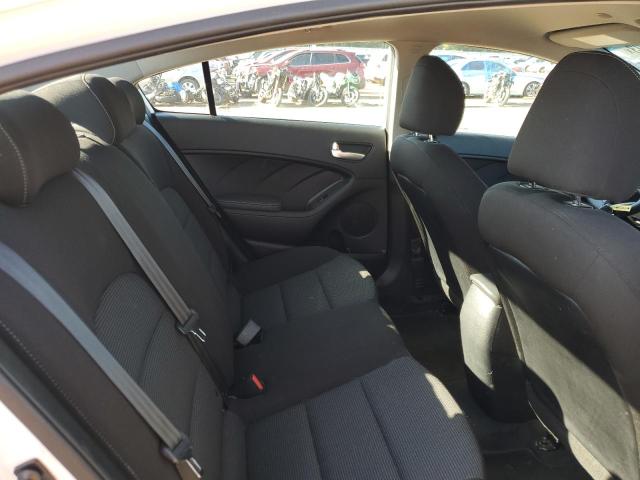 Photo 10 from auction – 2017 KIA FORTE LX with VIN 3KPFK4A73HE160271