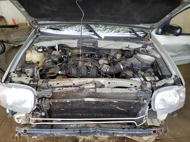 Photo 11 from auction – 2004 FORD ESCAPE LIM with VIN 1FMCU94114KA55152