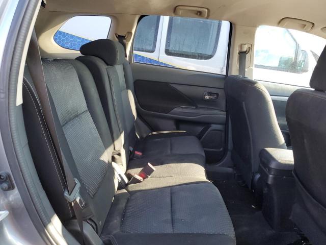 Photo 11 from auction – 2016 MITSUBISHI OUTLANDER with VIN JA4AD2A34GZ011385