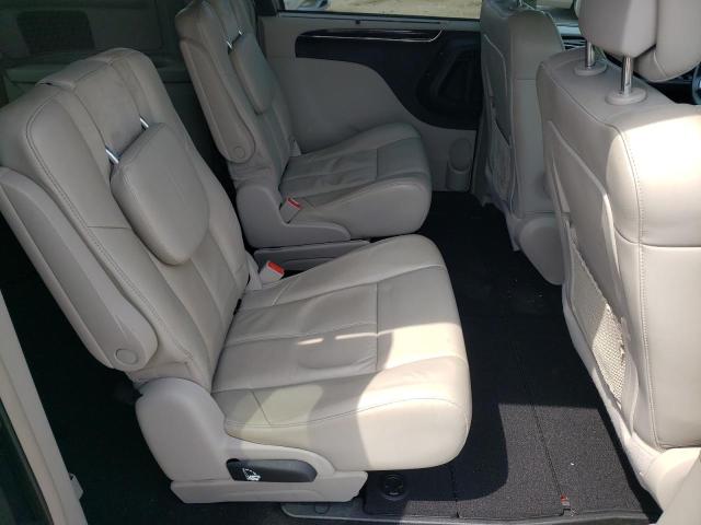 Photo 11 from auction – 2011 CHRYSLER TOWN & COU with VIN 2A4RR6DG3BR745044