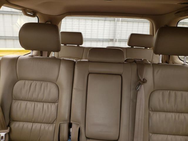 Photo 10 from auction – 2002 LEXUS LX 470 with VIN JTJHT00W123515456