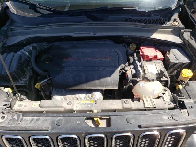 Photo 12 from auction – 2018 JEEP RENEGADE L with VIN ZACCJBBB3JPJ43831