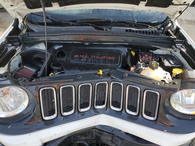 Photo 11 from auction – 2016 JEEP RENEGADE L with VIN ZACCJBBT0GPD05113