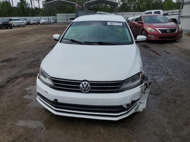 Photo 5 from auction – 2017 VOLKSWAGEN JETTA S with VIN 3VW2B7AJ9HM337601
