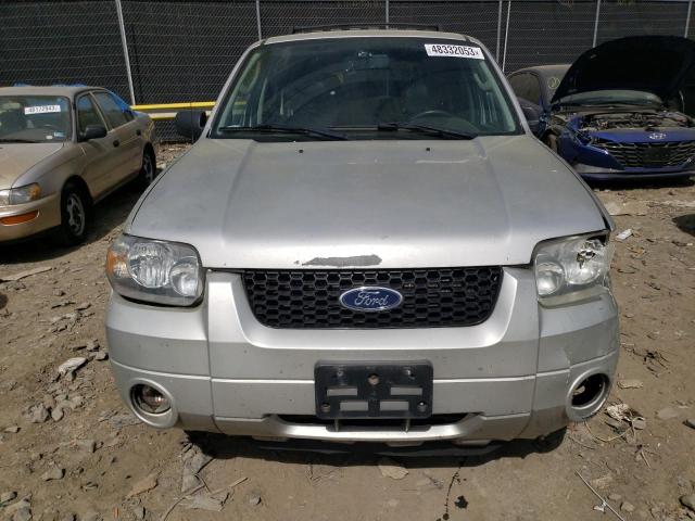 Photo 5 from auction – 2006 FORD ESCAPE LIM with VIN 1FMCU94156KD02627