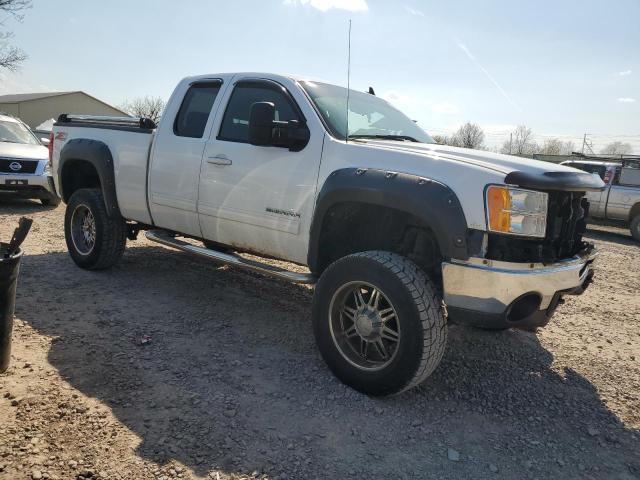 Photo 4 from auction – 2011 GMC SIERRA K15 with VIN 1GTR2VE32BZ415711
