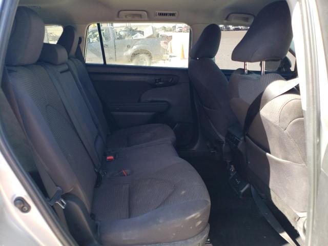 Photo 11 from auction – 2022 TOYOTA HIGHLANDER with VIN 5TDZZRAH8NS102883