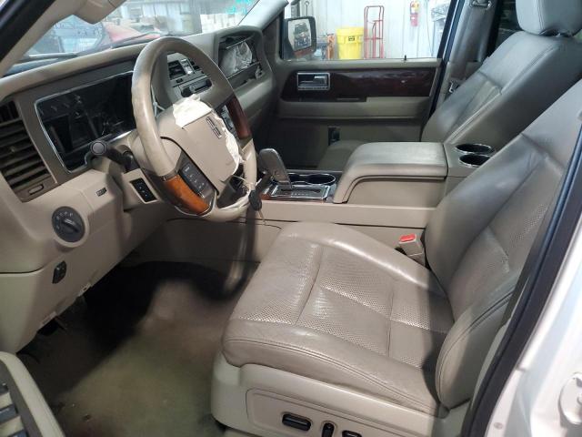 Photo 7 from auction – 2011 LINCOLN NAVIGATOR with VIN 5LMJJ3H53BEJ07433