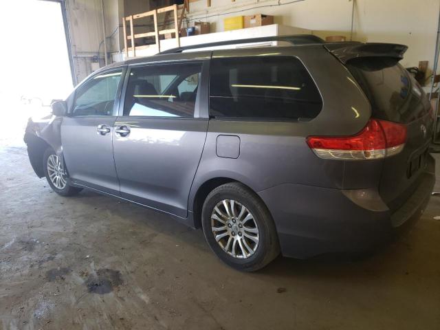 Photo 2 from auction – 2011 TOYOTA SIENNA XLE with VIN 5TDYK3DC8BS068145