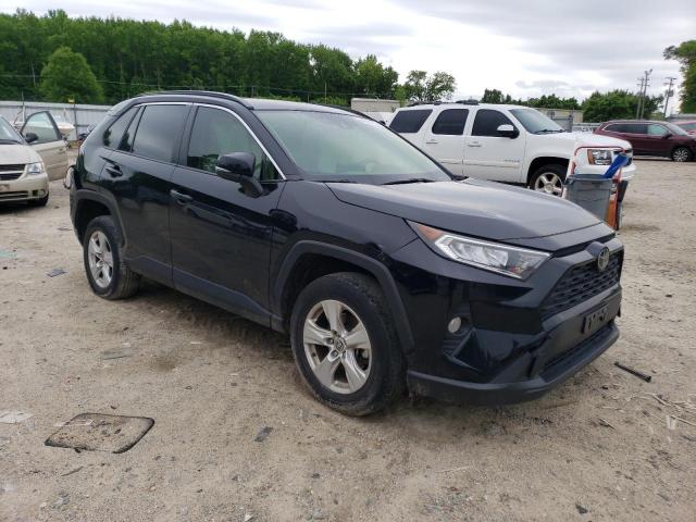 Photo 4 from auction – 2020 TOYOTA RAV4 XLE with VIN JTMP1RFV8LD057353