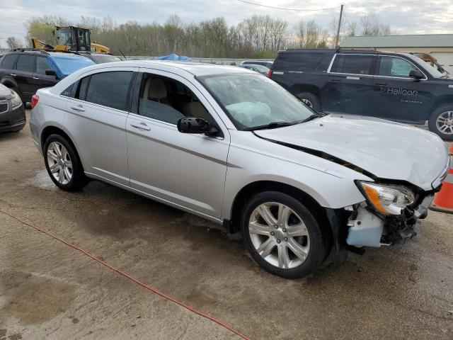 Photo 4 from auction – 2012 CHRYSLER 200 TOURIN with VIN 1C3CCBBG9CN152865