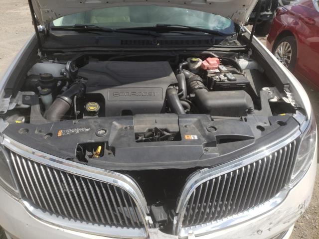 Photo 11 from auction – 2015 LINCOLN MKS with VIN 1LNHL9FT0FG605647