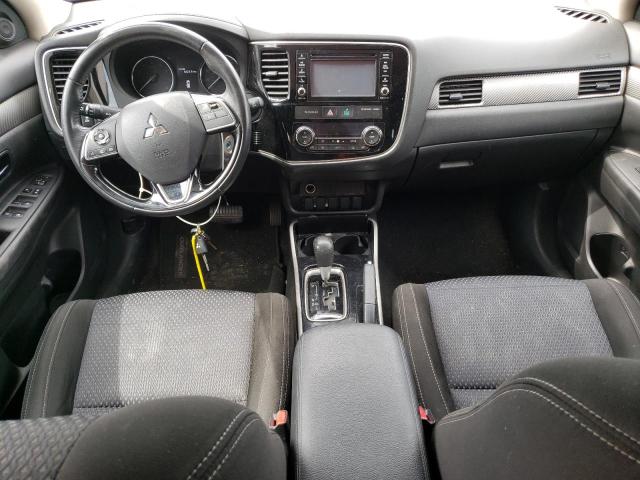 Photo 8 from auction – 2017 MITSUBISHI OUTLANDER with VIN JA4AZ2A38HZ032341