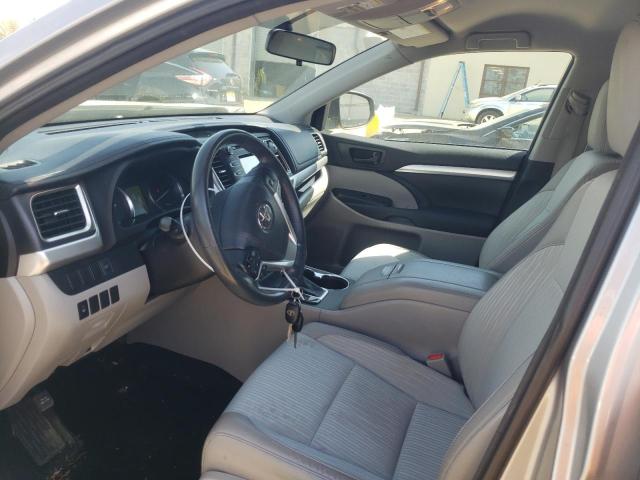 Photo 7 from auction – 2015 TOYOTA HIGHLANDER with VIN 5TDBKRFH8FS150223