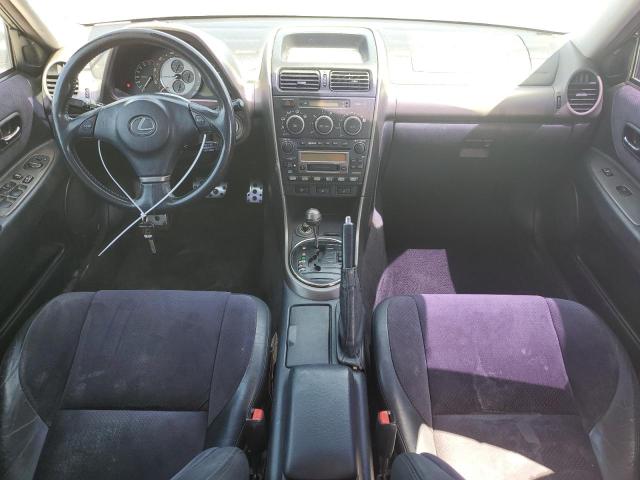 Photo 8 from auction – 2001 LEXUS IS 300 with VIN JTHBD182110028527