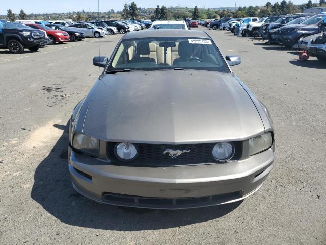 Photo 5 from auction – 2005 FORD MUSTANG with VIN 1ZVFT82H155143713