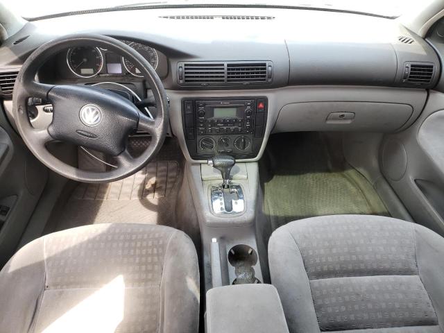 Photo 8 from auction – 2004 VOLKSWAGEN PASSAT GLS with VIN WVWVD63B34E167097