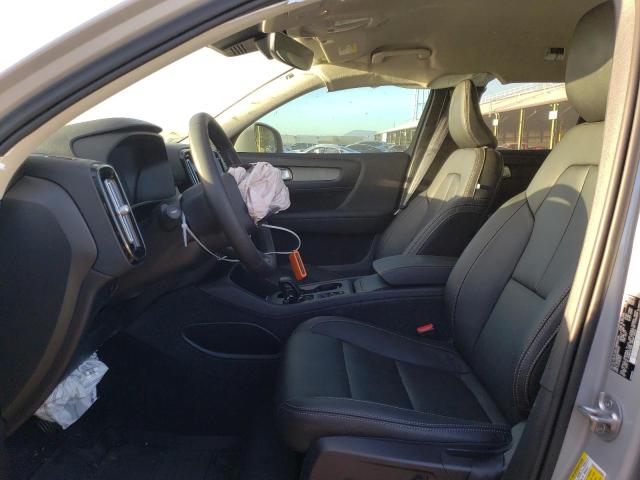Photo 7 from auction – 2023 VOLVO XC40 CORE with VIN YV4L12UV0P2910528