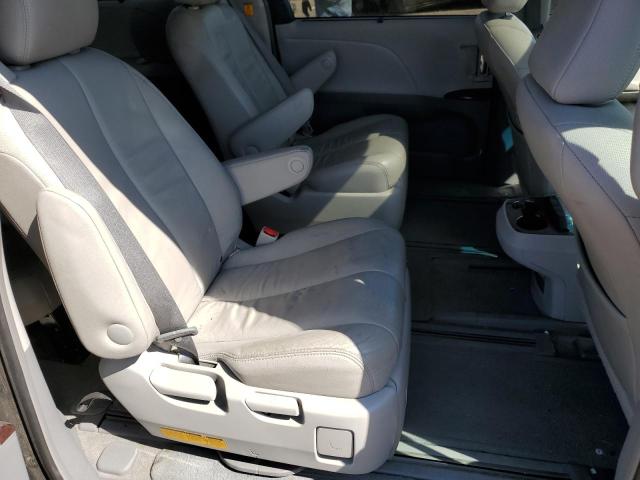 Photo 11 from auction – 2013 TOYOTA SIENNA XLE with VIN 5TDDK3DC1DS065301