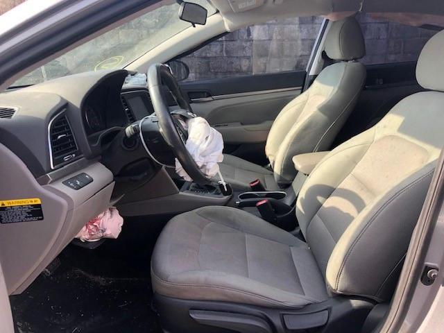 Photo 7 from auction – 2017 HYUNDAI ELANTRA with VIN 5NPD84LF6HH049803