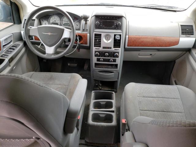 Photo 8 from auction – 2009 CHRYSLER TOWN & COU with VIN 2A8HR54169R590791