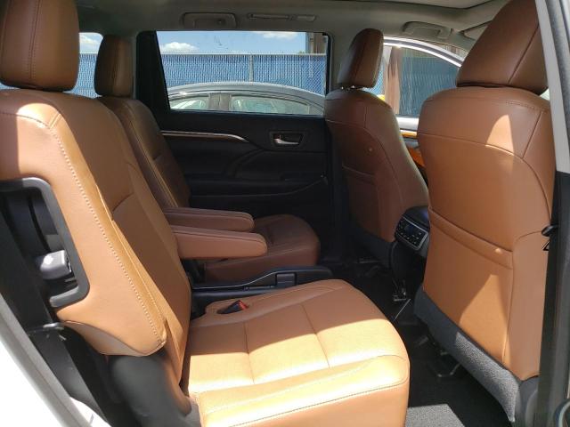 Photo 11 from auction – 2018 TOYOTA HIGHLANDER with VIN 5TDDZRFHXJS844036