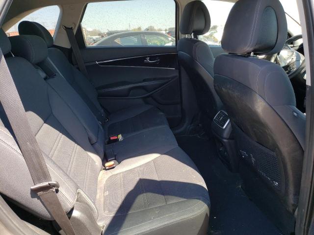 Photo 11 from auction – 2016 KIA SORENTO with VIN 5XYPGDA53GG108175