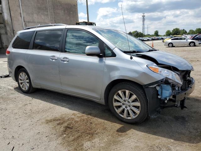 Photo 4 from auction – 2014 TOYOTA SIENNA LE with VIN 5TDJK3DC3ES073985