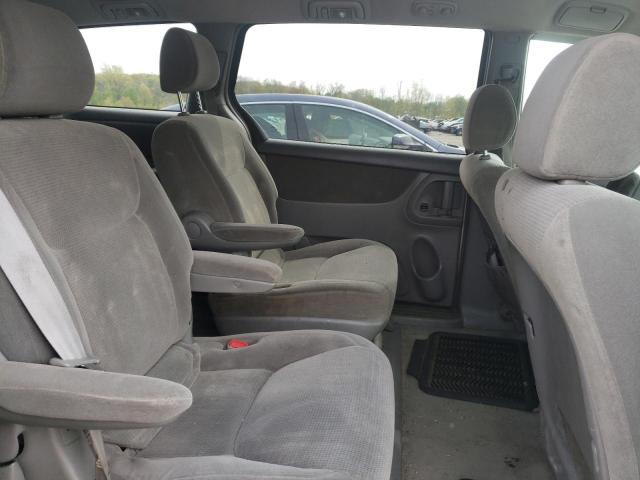 Photo 11 from auction – 2004 TOYOTA SIENNA CE with VIN 5TDZA23C64S123391