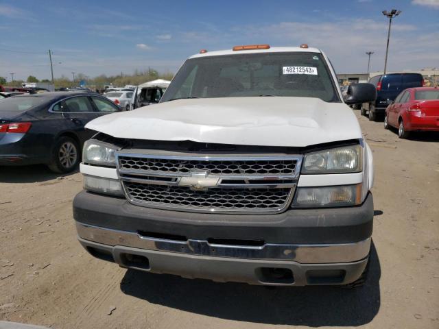 Photo 5 from auction – 2005 CHEVROLET SILVERADO with VIN 1GCHK29U95E248191