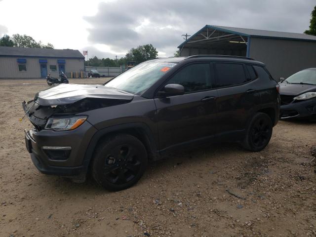 JEEP COMPASS LA 2018 with VIN 3C4NJCBB4JT327430 - Photo from auction