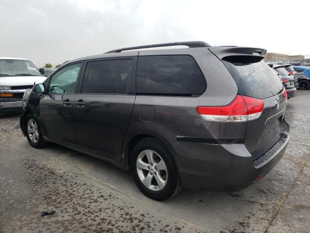 Photo 2 from auction – 2012 TOYOTA SIENNA LE with VIN 5TDKK3DC5CS186239