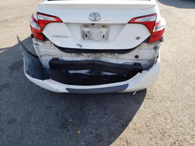 Photo 12 from auction – 2015 TOYOTA COROLLA L with VIN 5YFBURHE4FP192510
